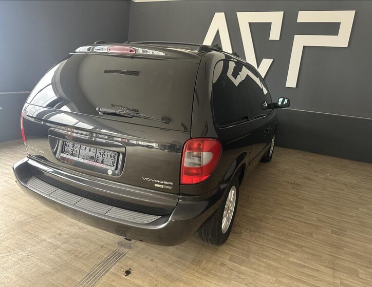 Chrysler Voyager MPV 2,8 l 110 kw