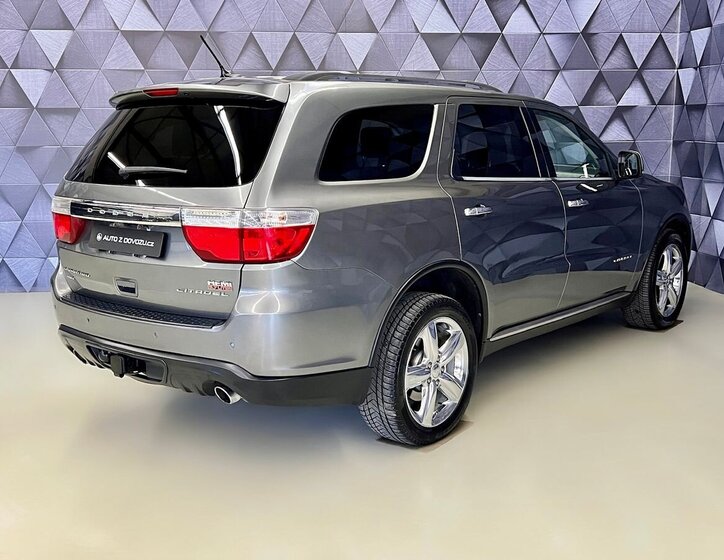 Dodge Durango SUV / Terénní 5,7 l 268 kw