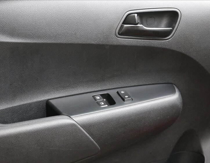 KIA Picanto Hatchback 998,0 49 kw