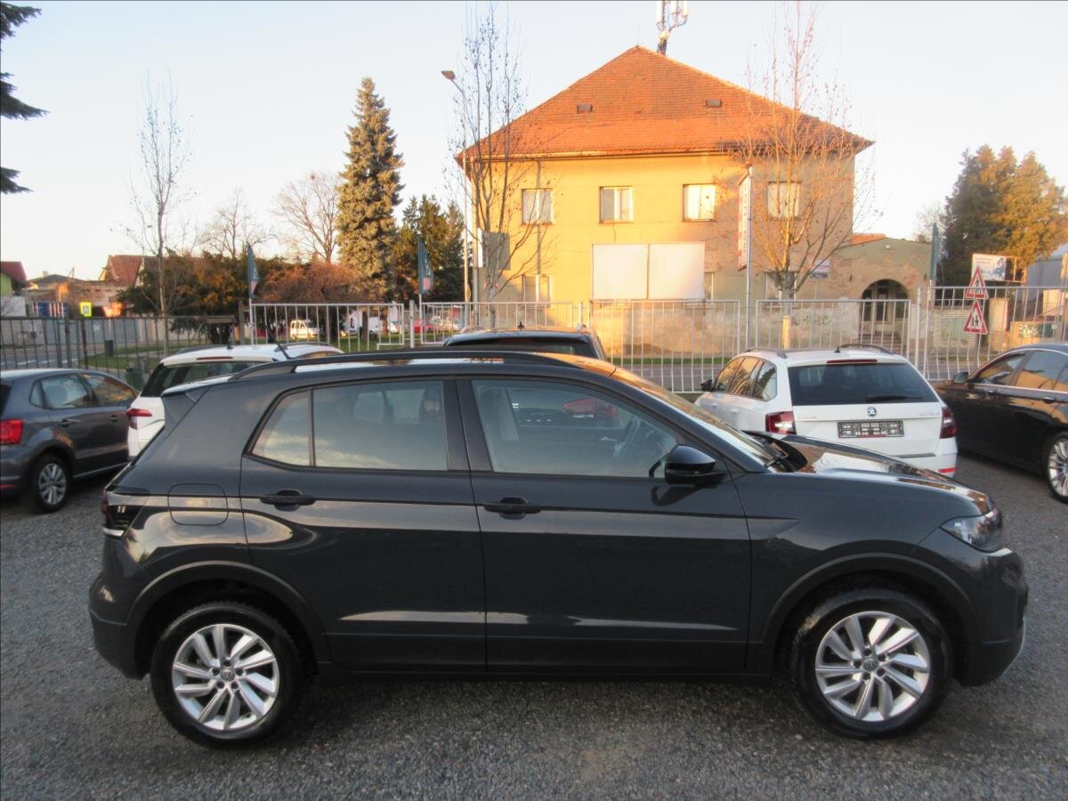 Volkswagen T-Cross SUV / Terénní 999,0 70 kw