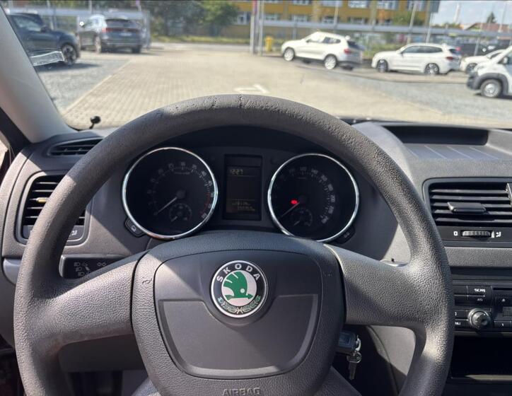 Škoda Yeti 13