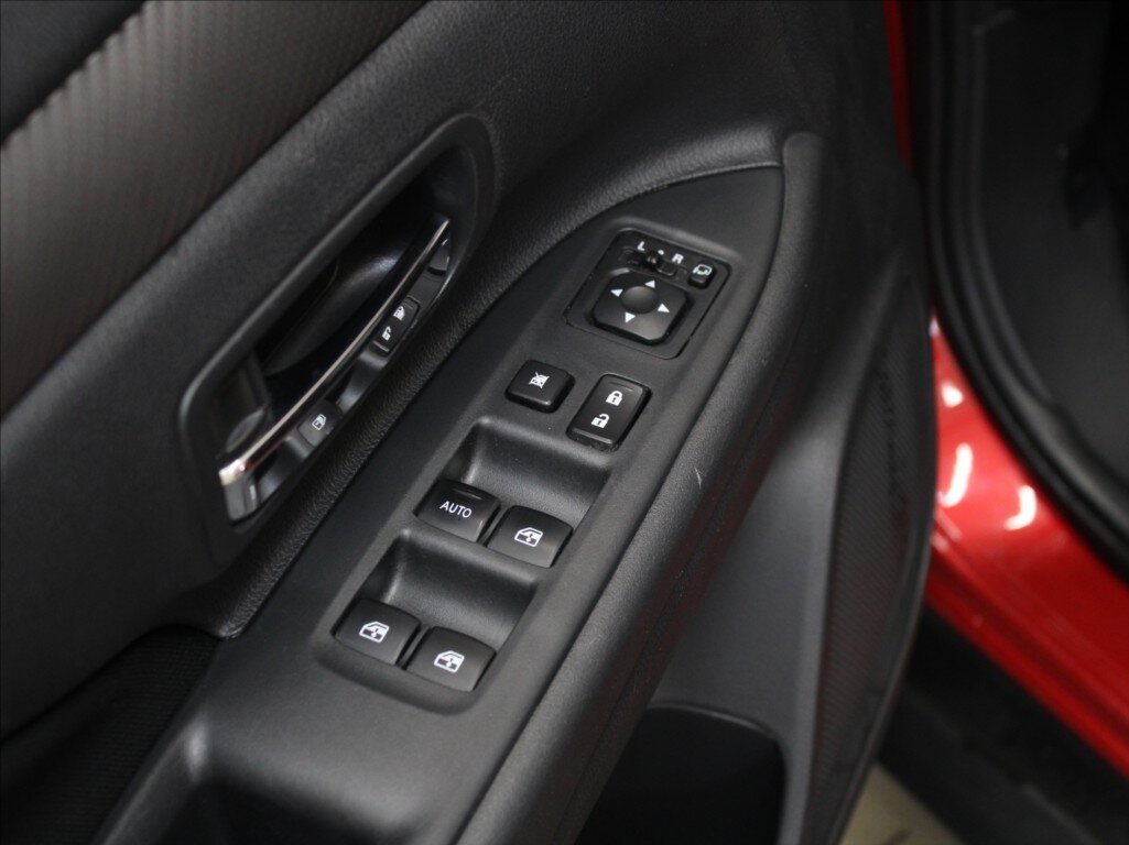 Mitsubishi Outlander SUV 2,0 l 110 kw