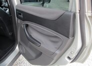 Ford Kuga SUV / Terénní 2,0 l 100 kw