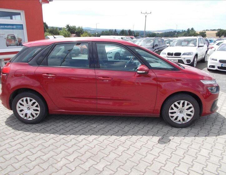 Citroën C4 Picasso 8