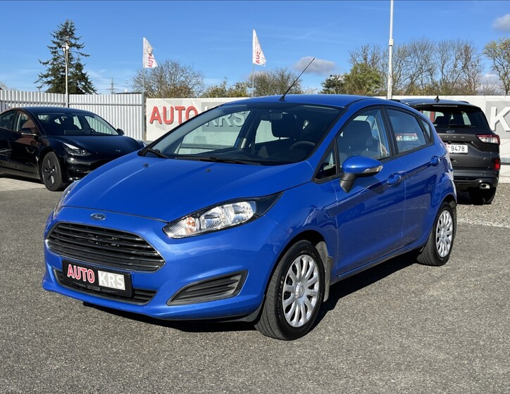 Ford Fiesta 12