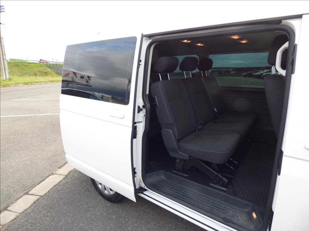 Volkswagen Caravelle MPV 2,0 l 110 kw