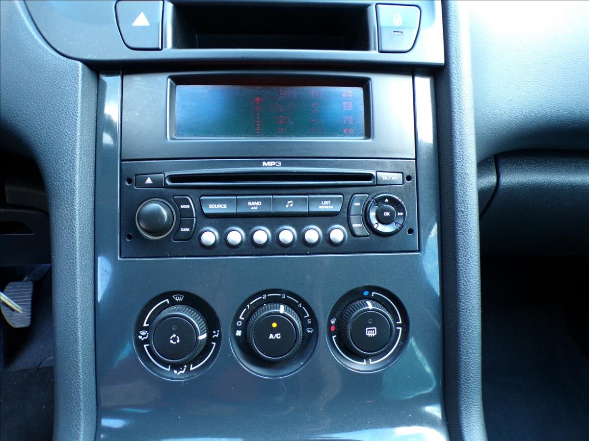 Peugeot 5008 Kombi 1,6 l 115 kw