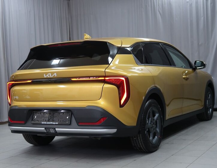 KIA Ostatní 8