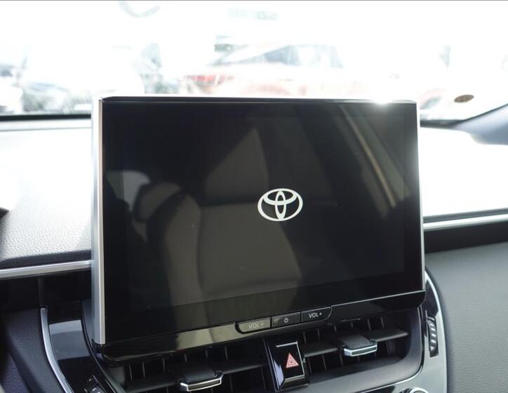 Toyota Corolla Cross 17