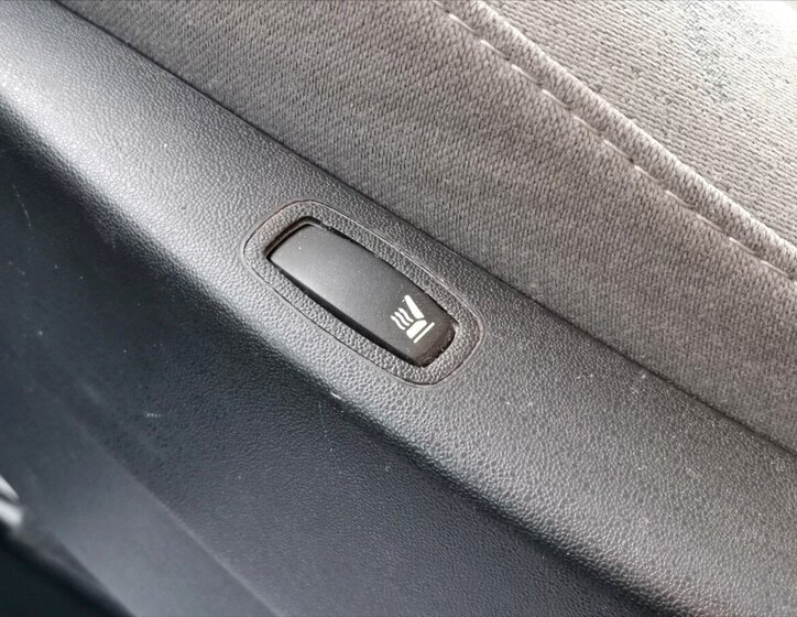 Renault Trafic Ostatní 2,5 l 107 kw