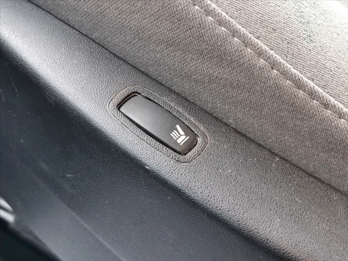 Renault Trafic Ostatní 2,5 l 107 kw