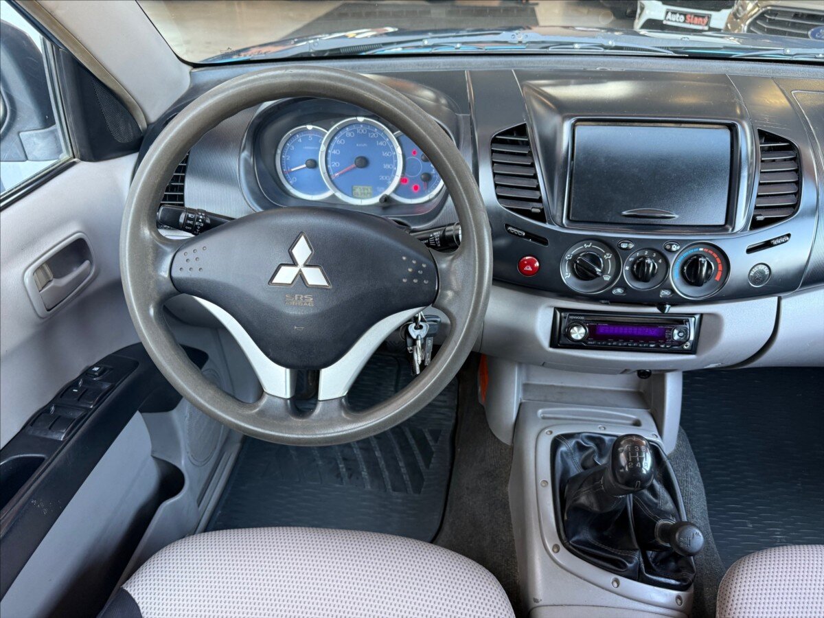 Mitsubishi L200 Pick-up 2,5 l 100 kw