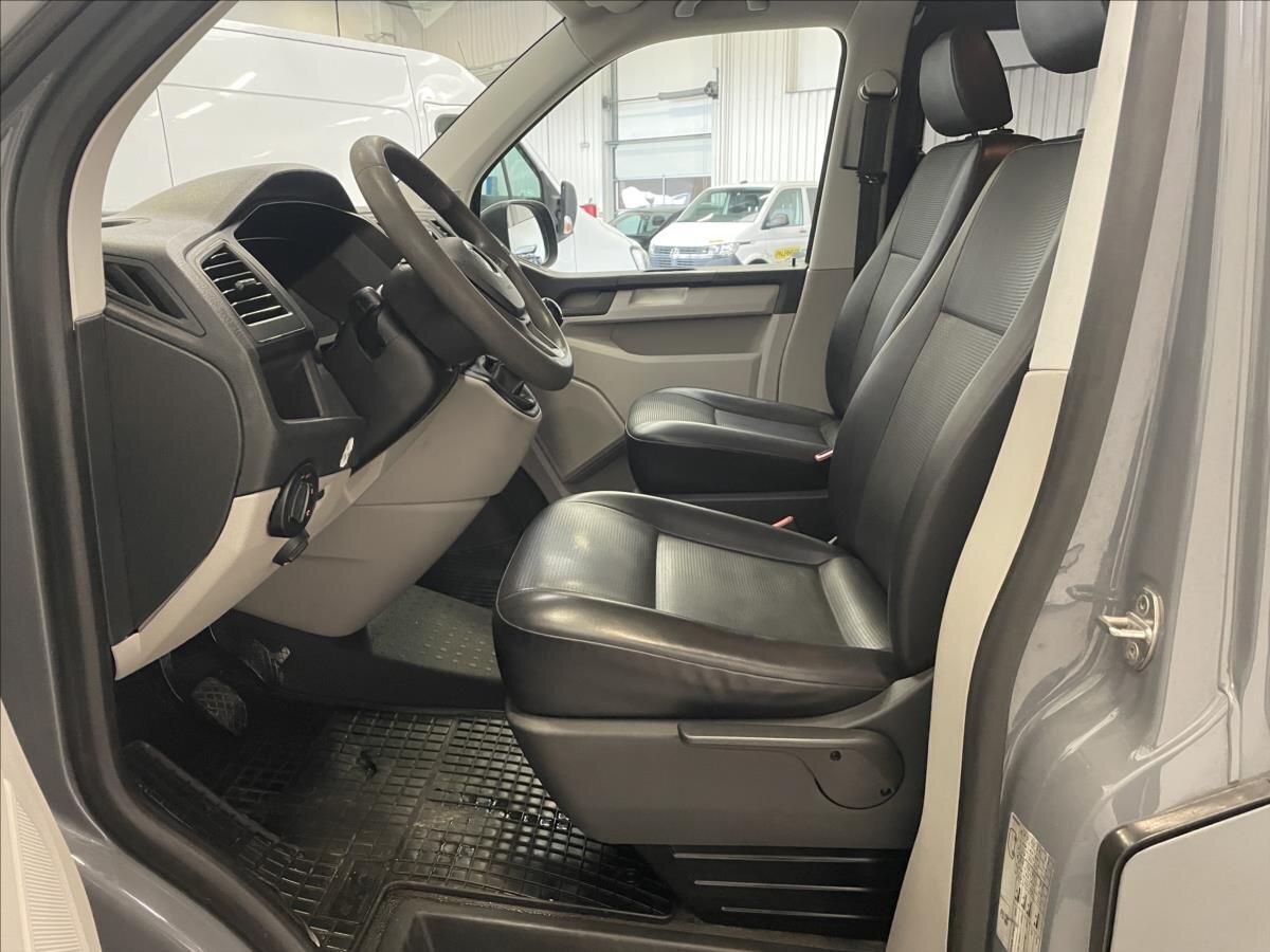 Volkswagen Transporter Kombi 2,0 l 110 kw