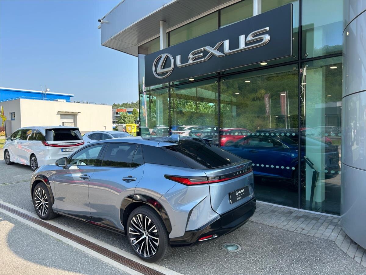 Lexus RZ 450e SUV / Terénní 0,0 230 kw