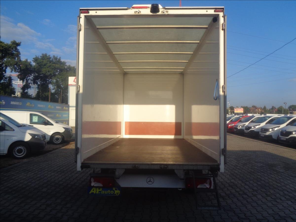 Mercedes-Benz Sprinter Skříň 2,1 l 120 kw