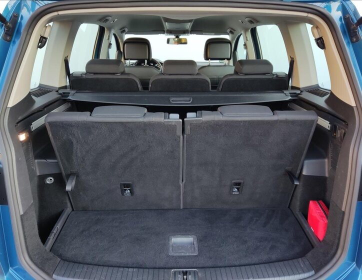 Volkswagen Touran MPV 1,2 l 81 kw