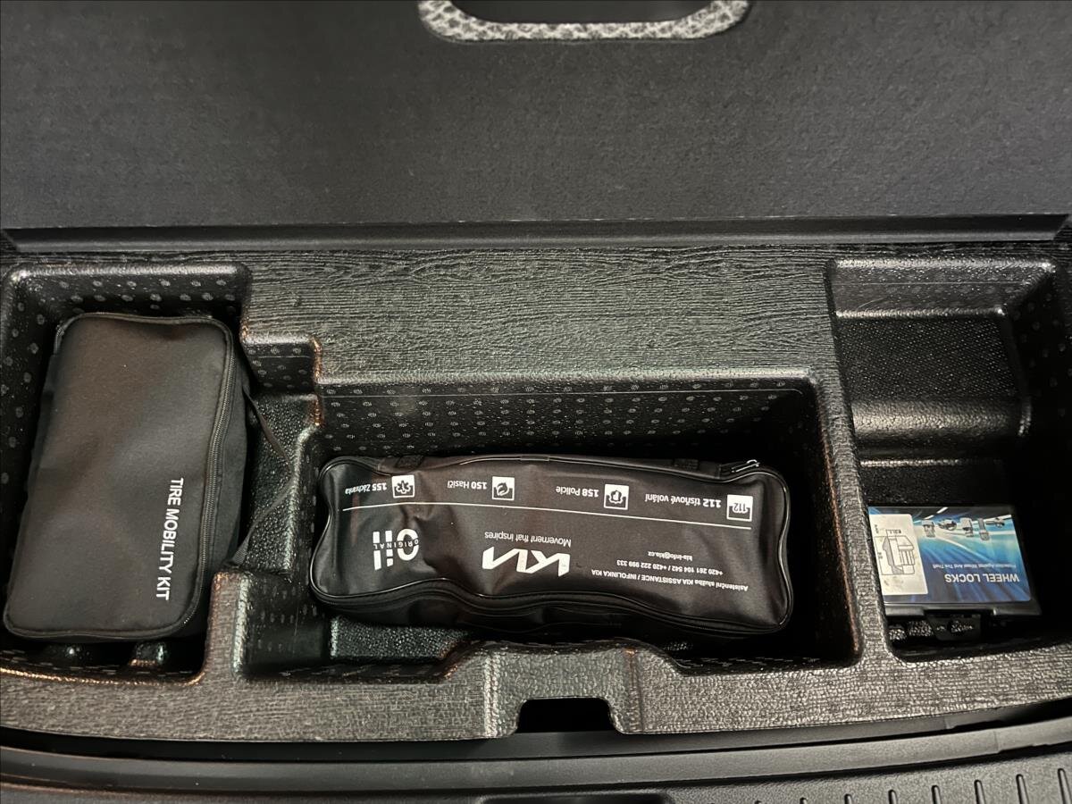 KIA Sportage SUV 1,6 l 118 kw