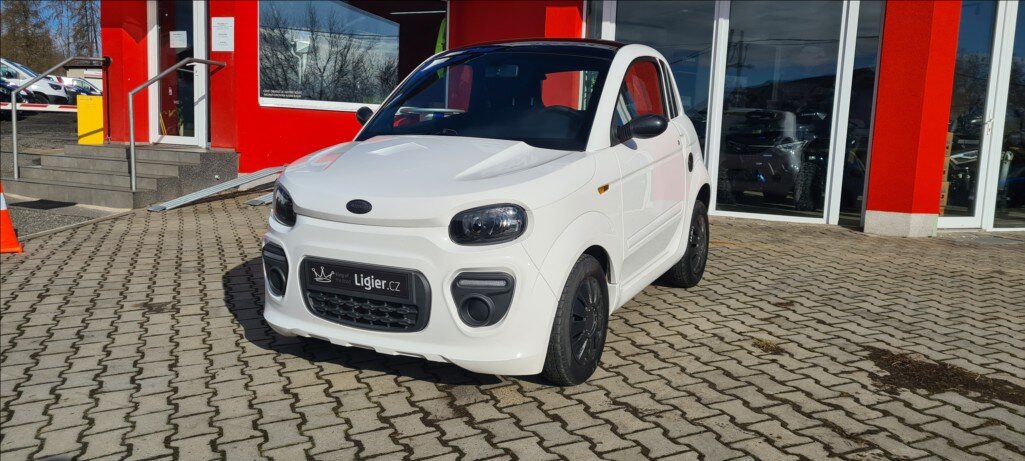 Microcar DUE Hatchback 498,0 6 kw