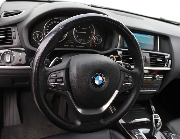 BMW X4 SUV 3,0 l 190 kw