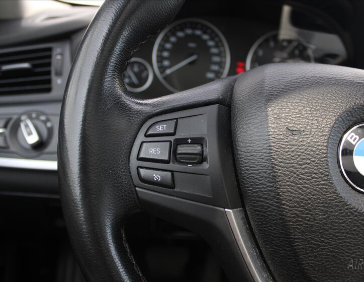 BMW X3 SUV 3,0 l 225 kw