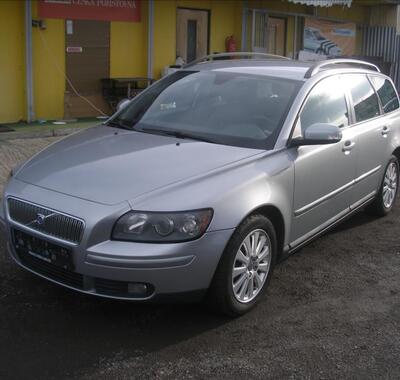 Volvo V50 1