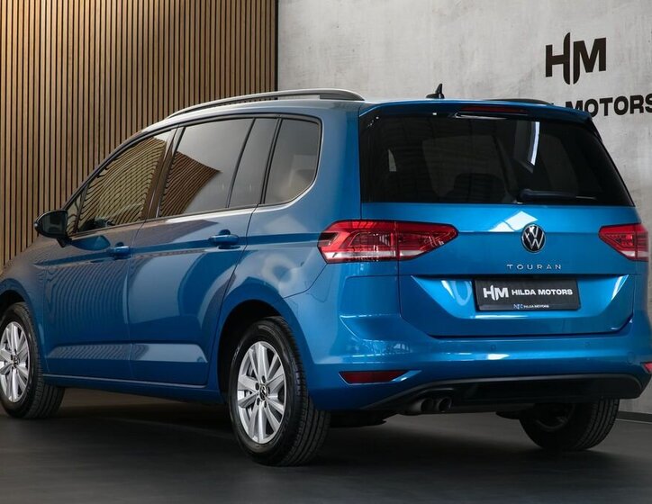 Volkswagen Touran 2