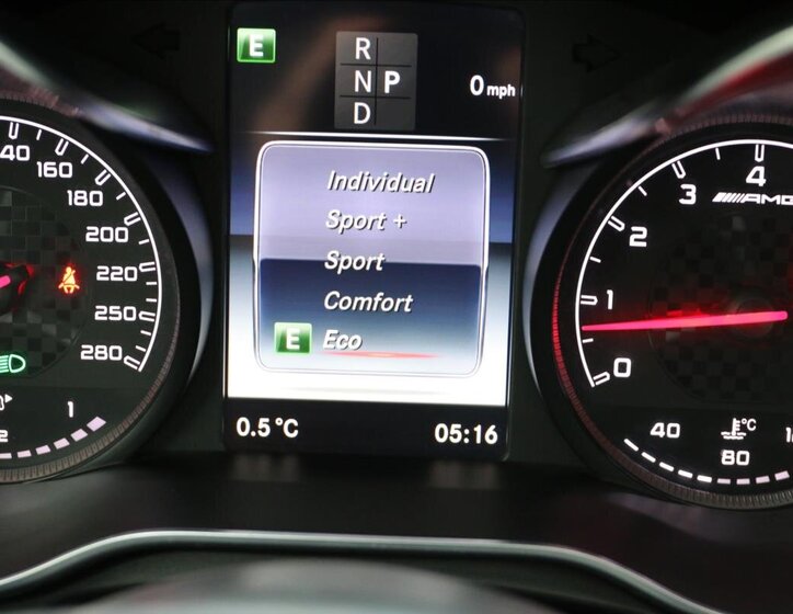 Mercedes-Benz GLC SUV / Terénní 3,0 l 270 kw