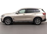 BMW X5 SUV 3,0 l 250 kw