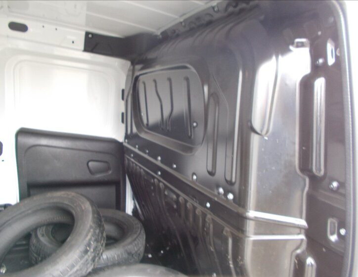 Opel Combo Skříň 1,6 l 77 kw