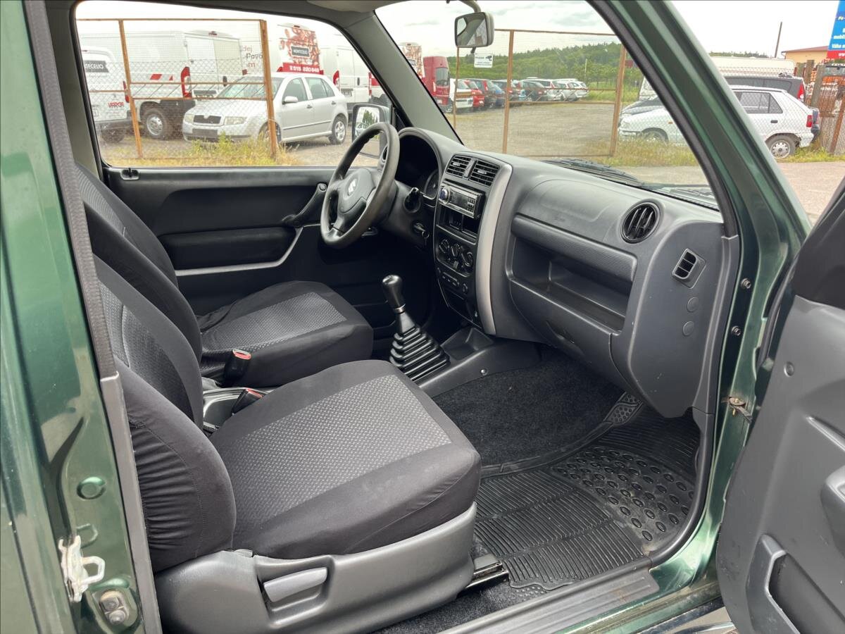 Suzuki Jimny SUV / Terénní 1,3 l 63 kw