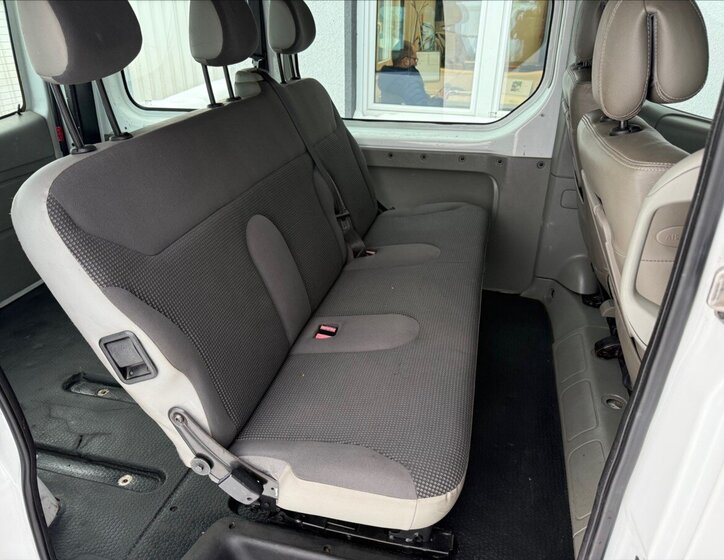Opel Vivaro MPV 2,0 l 84 kw