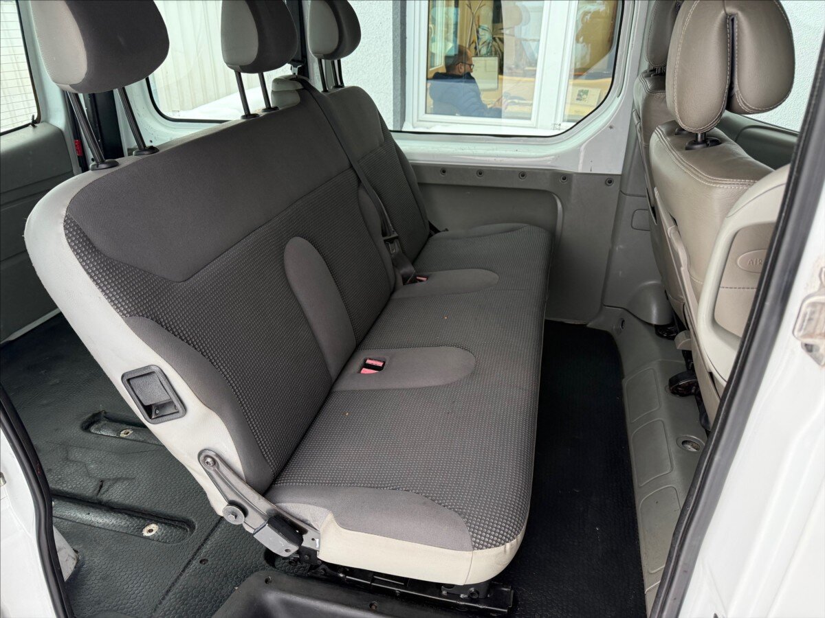 Opel Vivaro MPV 2,0 l 84 kw