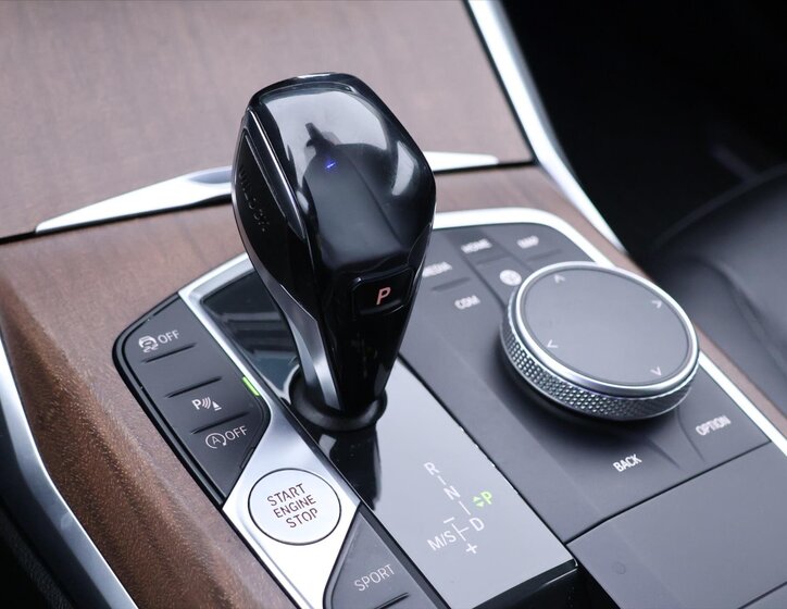 BMW Řada 3 Sedan / Limuzína 3,0 l 195 kw