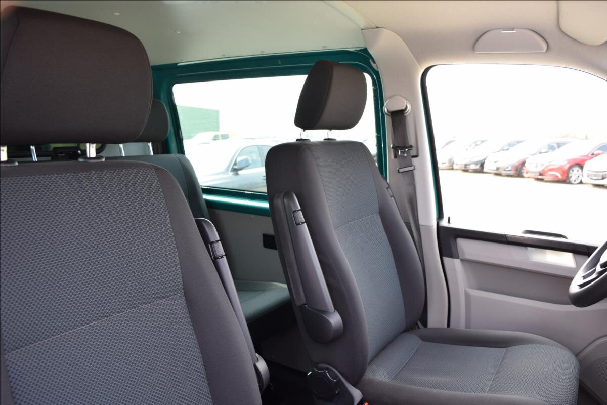 Volkswagen Transporter Kombi 2,0 l 110 kw