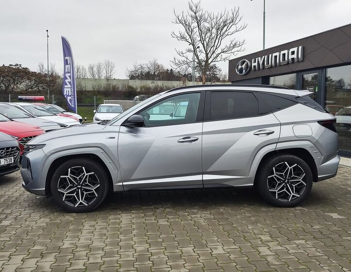Hyundai Tucson SUV 1,6 l 110 kw
