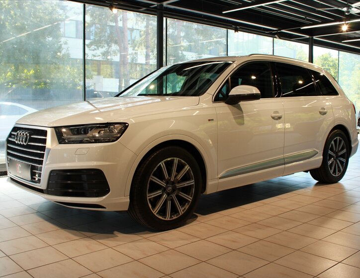 Audi Q7 3