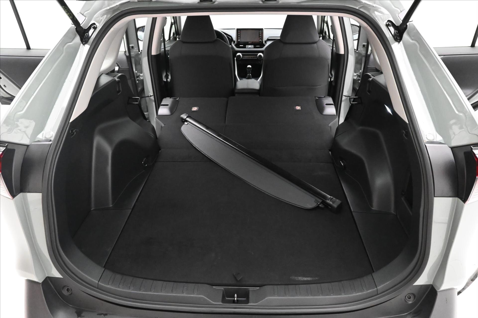 Toyota RAV4 SUV 2,0 l 129 kw