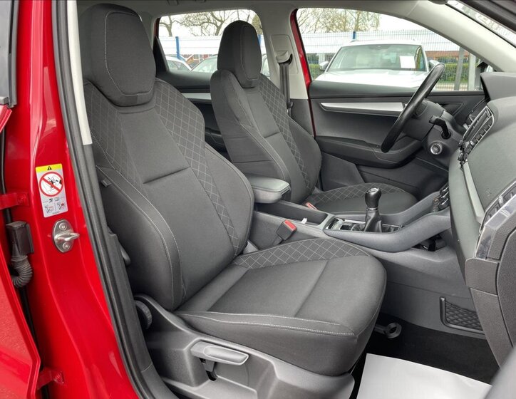 Škoda Karoq SUV / Terénní 999,0 85 kw