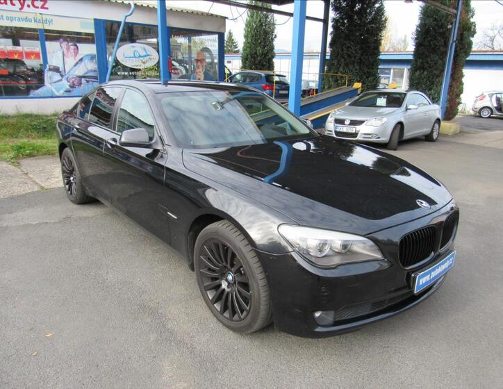BMW Řada 7 3