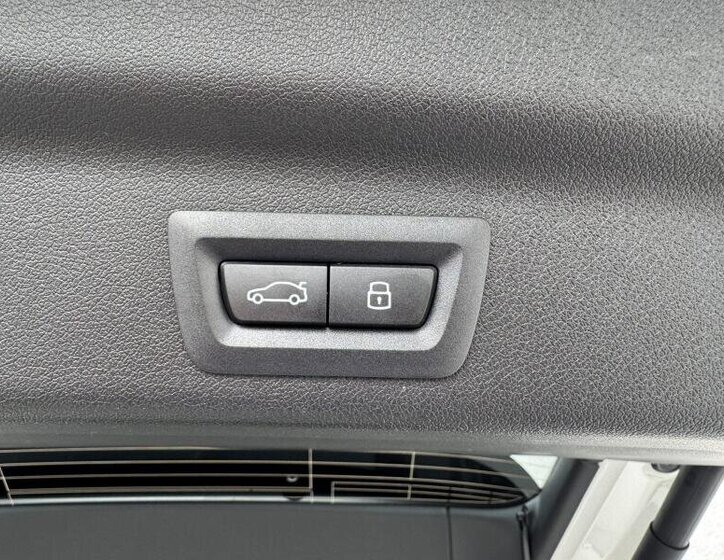 BMW X1 SUV 2,0 l 110 kw