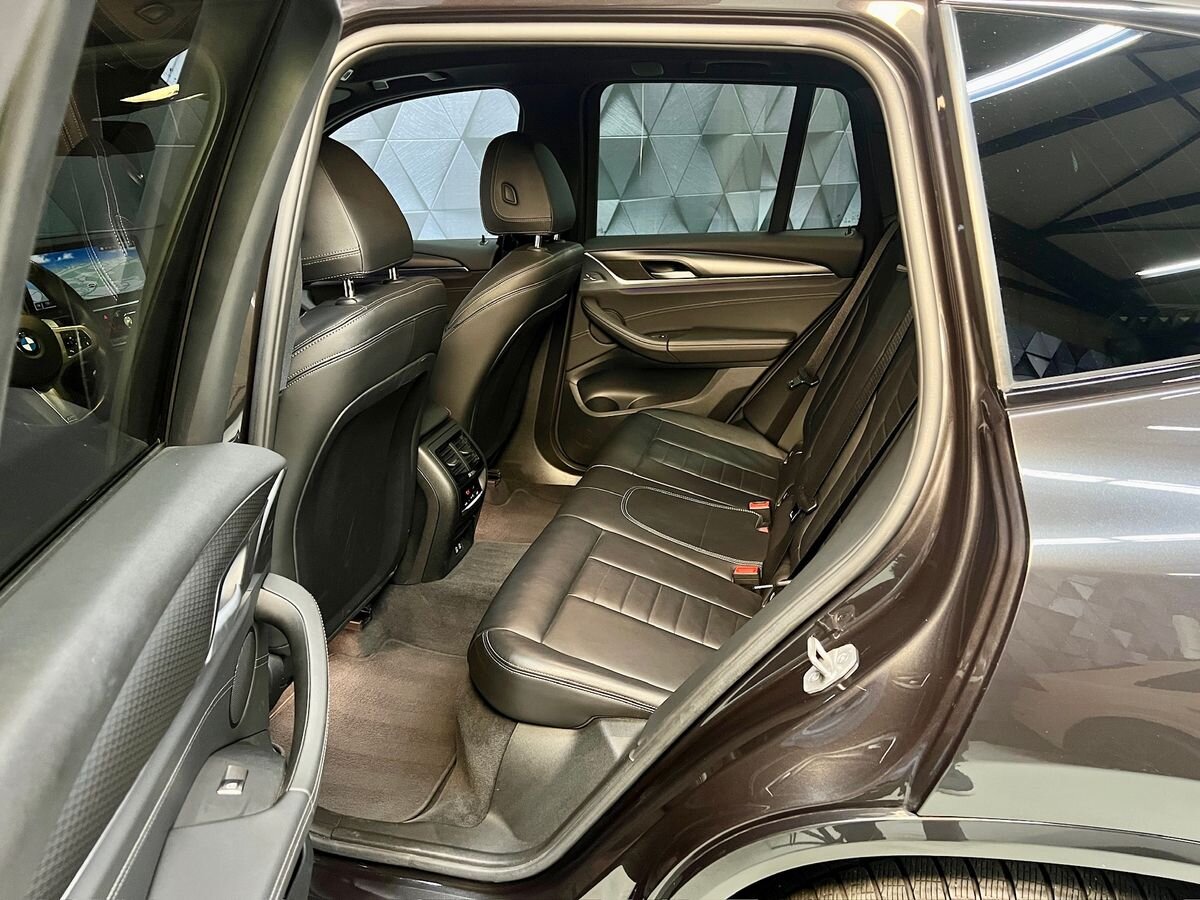 BMW X3 SUV / Terénní 2,0 l 140 kw