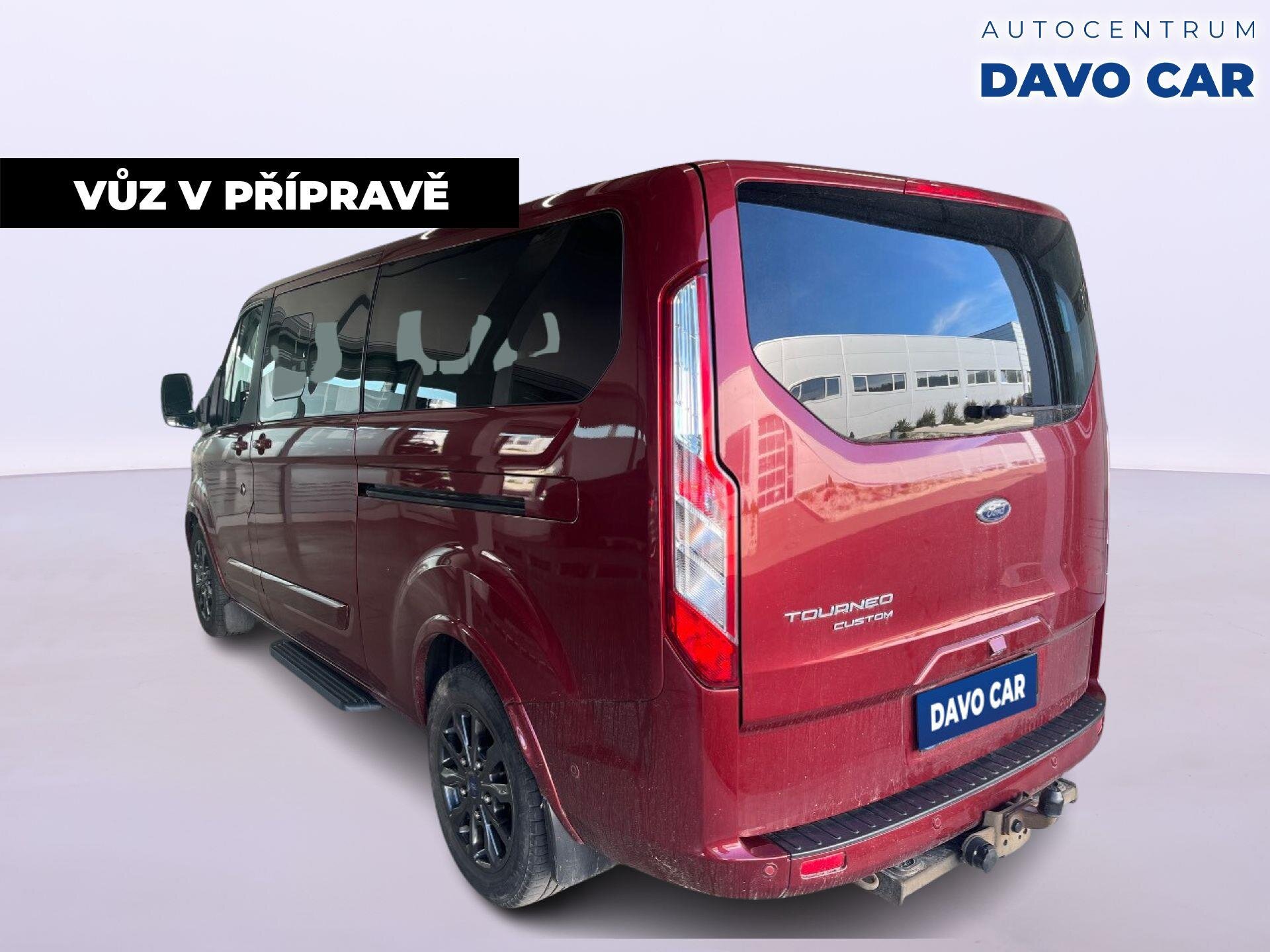 Ford Tourneo Custom Kombi 2,0 l 136 kw