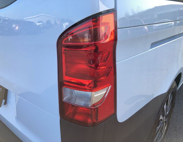 Mercedes-Benz Vito 11