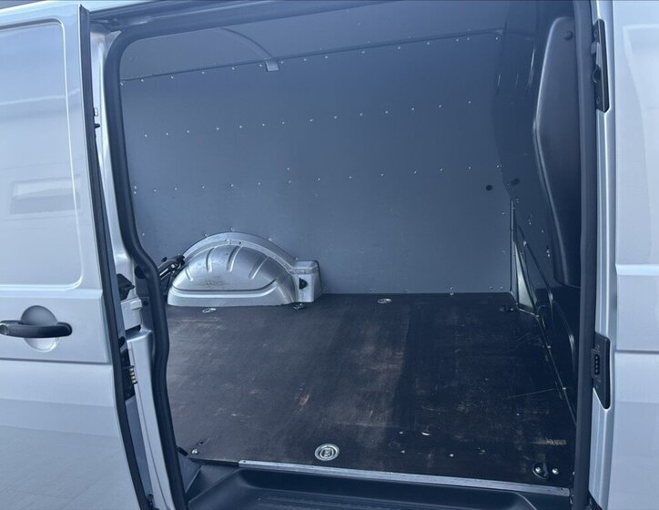 Volkswagen Transporter Skříň 2,0 l 110 kw