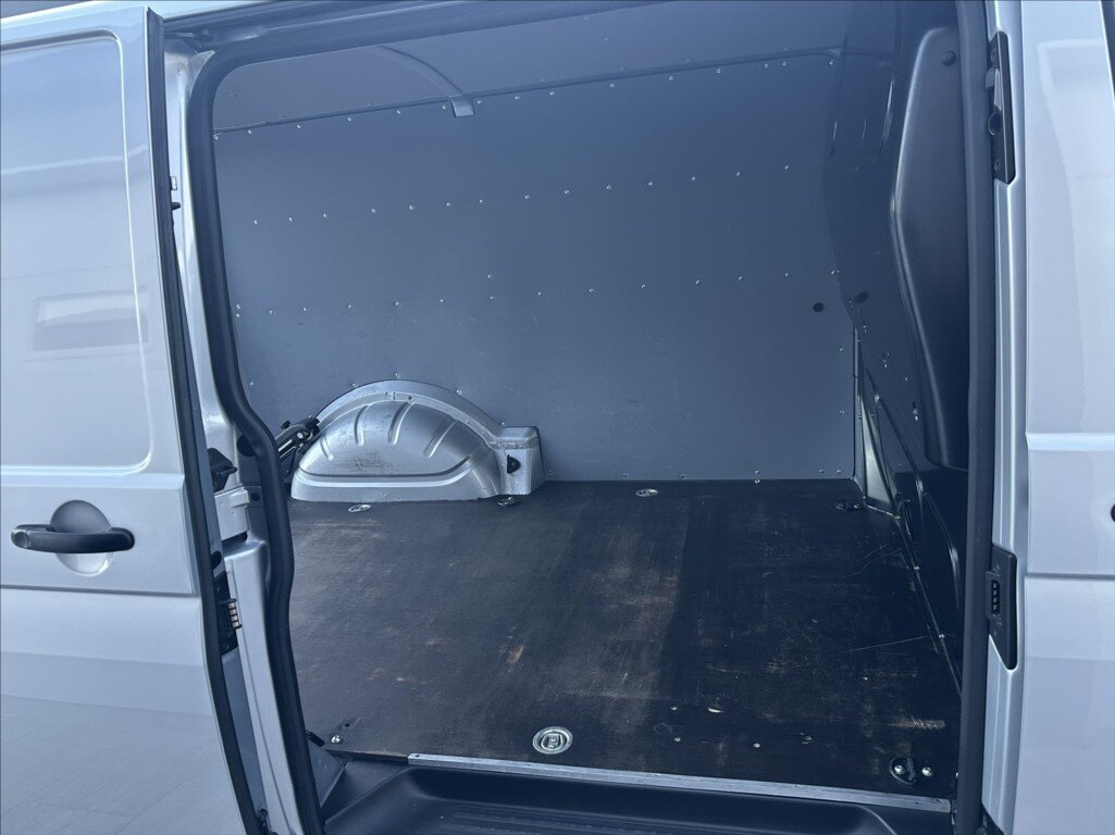 Volkswagen Transporter Skříň 2,0 l 110 kw