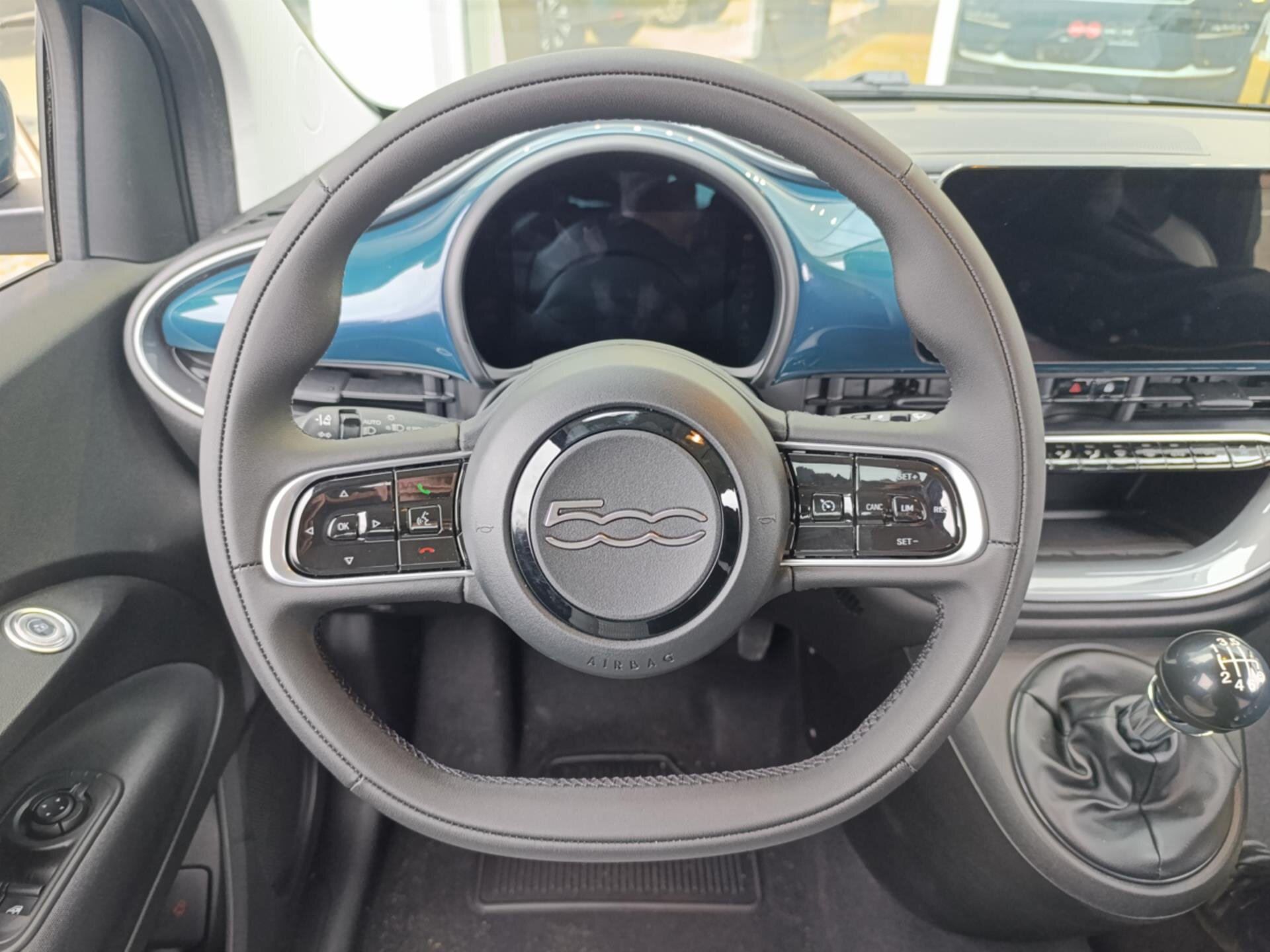 Fiat 500 Hatchback 999,0 48 kw