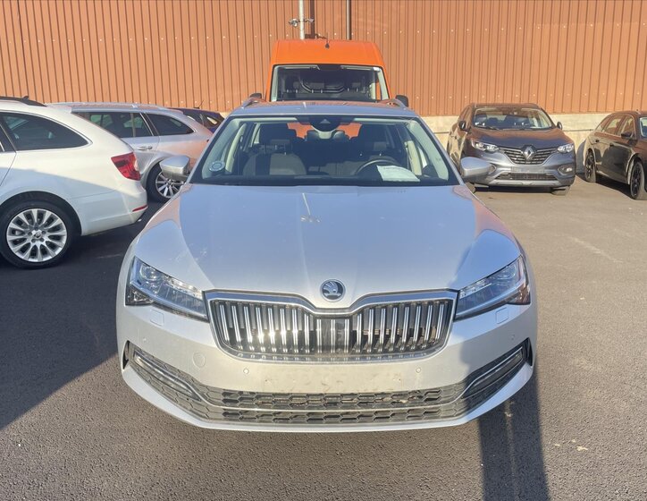 Škoda Superb Kombi 2,0 l 110 kw