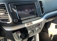 Volkswagen Sharan MPV 2,0 l 110 kw