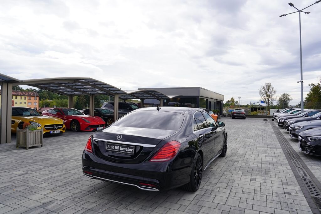 Mercedes-Benz Třídy S Sedan / Limuzína 3,0 l 190 kw