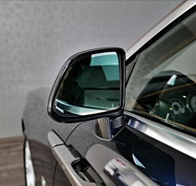 Rolls-Royce Wraith 11